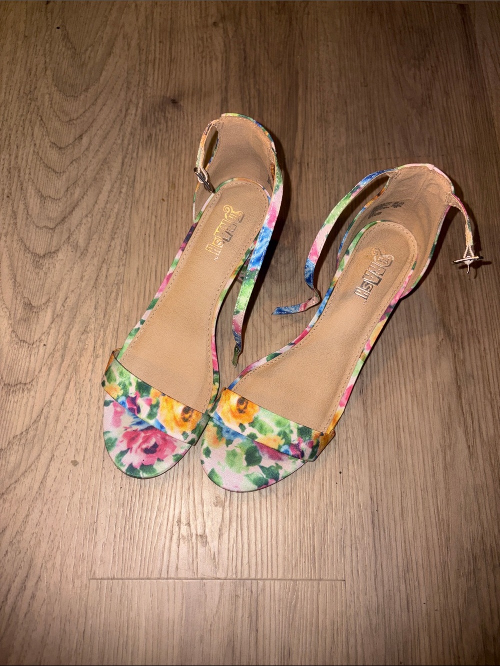 Floral Ankle-Strap Sandals in Multicolor size 7.5 block heels